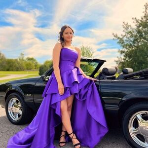 Sherri Hill Prom Dress